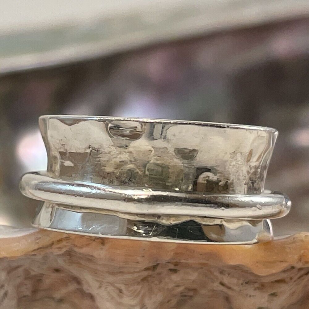 Dominique Dinouart Designs Ring SZ 7.75 Mex Sterling Silver 10mm Hammer Spinner